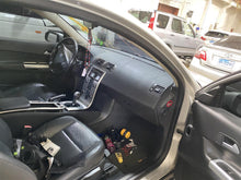 Load image into Gallery viewer, INDEPENDENT REAR SUSPENSION Volvo V50 V40 C30 2005 05 2006 06 07 08 09 - 11 Left - 1388959
