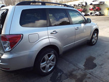 Load image into Gallery viewer, TAIL LIGHT LAMP ASSEMBLY Subaru Forester 09 10 11 12 13 Left - MRK462336
