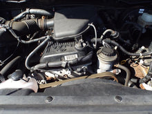 Load image into Gallery viewer, AIR INJECTION PUMP SMOG Toyota Tacoma 2005-2015 - MRK463143
