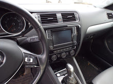 Load image into Gallery viewer, WHEEL Volkswagen Jetta 2006 06 2007 07 2008 08 09 10 11 15x6 Steel - MRK469870

