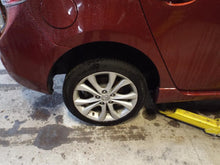 Load image into Gallery viewer, AC A/C AIR CONDITIONING COMPRESSOR Mazda 3 5 10 11 12 13 14 - MRK469421
