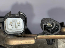 Load image into Gallery viewer, AC A/C AIR CONDITIONING COMPRESSOR Jaguar XK8 1997 97 1998 98 - NW42592
