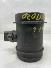 Load image into Gallery viewer, Mass Air Flow Sensor Meter MAF Audi A6 A8 2000 00 - NW4714

