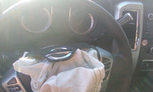 Load image into Gallery viewer, Throttle Body Nissan Titan 2019 - CTL336043
