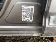 Load image into Gallery viewer, AIR CLEANER BOX Rogue 2011 11 2012 12 2013 13 2014 14 2015 15 - DG174629
