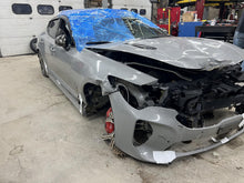 Load image into Gallery viewer, Transmission Kia Stinger 2018 - DG147844
