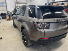 Load image into Gallery viewer, AIR CLEANER BOX Evoque 2014 14 2015 15 2016 16 2017 17 - DG151690

