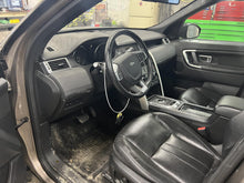Load image into Gallery viewer, AIR CLEANER BOX Evoque 2014 14 2015 15 2016 16 2017 17 - DG151690
