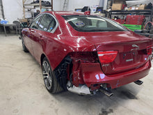 Load image into Gallery viewer, FRONT DRIVE SHAFT Jaguar XF XFR 2016 16 2017 17 - DG154631
