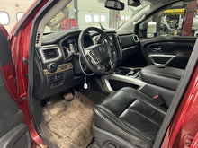 Load image into Gallery viewer, Front Drive Shaft Nissan Titan XD 2016 - DG155700
