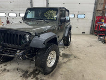 Load image into Gallery viewer, FRONT DRIVE SHAFT Wrangler 2012 12 2013 13 Manual - DG160099
