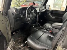 Load image into Gallery viewer, FRONT DRIVE SHAFT Wrangler 2012 12 2013 13 Manual - DG160099
