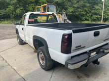 Load image into Gallery viewer, [INVENTORYCAR_YEAR_MAKE_MODEL] TRANSFER CASE - DG164228
