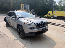 Load image into Gallery viewer, Transfer Case Jeep Cherokee 2015 - DG167101
