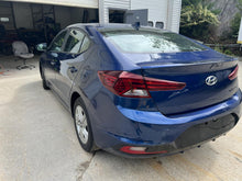 Load image into Gallery viewer, AIR CLEANER BOX Elantra 2017 17 2018 18 2019 19 2020 20 - DG167396
