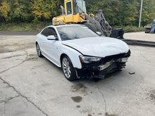 Load image into Gallery viewer, Axle Shaft  AUDI A5 2015 - DG170610
