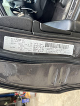 Load image into Gallery viewer, Steering Gear Rack  GRAND CHEROKEE 2016 - DG171868
