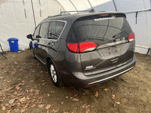 Load image into Gallery viewer, Air Cleaner Box Chrysler Pacifica 2020 - DG174762
