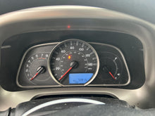 Load image into Gallery viewer, AIR CLEANER BOX Toyota Rav4 13 14 15 16 17 18 - DG175596
