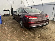 Load image into Gallery viewer, AIR CLEANER BOX Sonata Sonata Hybrid Optima 17 18 19 20 - DG176241
