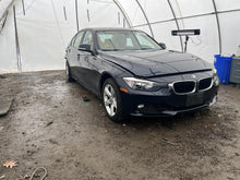 Load image into Gallery viewer, TRANSFER CASE 228I 320i 328D 328i 328I GT 335i 335i GT 428i 435i 12-15 - DG180530
