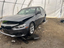 Load image into Gallery viewer, TRANSFER CASE 228I 320i 328D 328i 328I GT 335i 335i GT 428i 435i 12-15 - DG182331
