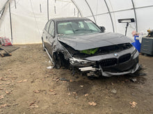 Load image into Gallery viewer, TRANSFER CASE 228I 320i 328D 328i 328I GT 335i 335i GT 428i 435i 12-15 - DG182331
