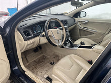 Load image into Gallery viewer, AIR CLEANER BOX Volvo S60 V60 XC60 2015 15 2016 16 - DG184890
