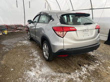 Load image into Gallery viewer, Transmission Honda HR-V 2016 - DG185199
