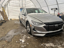 Load image into Gallery viewer, Steering Gear Rack Hyundai Sonata 2022 - DG185353
