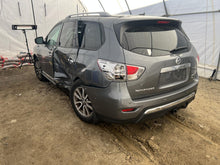 Load image into Gallery viewer, AIR CLEANER BOX JX35 QX60 Murano Murano Cross Cabriolet Pathfinder 13-16 - DG186377
