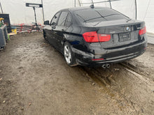 Load image into Gallery viewer, TRANSFER CASE 228I 320i 328D 328i 328I GT 335i 335i GT 428i 435i 12-15 - DG186334
