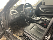 Load image into Gallery viewer, TRANSFER CASE 228I 320i 328D 328i 328I GT 335i 335i GT 428i 435i 12-15 - DG186334
