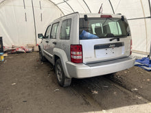 Load image into Gallery viewer, TRANSMISSION Dodge Nitro Jeep Liberty 08 09 10 11 12 4X4 - DG187448
