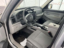 Load image into Gallery viewer, TRANSMISSION Dodge Nitro Jeep Liberty 08 09 10 11 12 4X4 - DG187448

