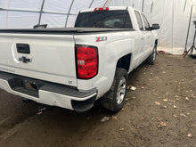 Load image into Gallery viewer, Steering Gear Rack  SILVERADO 1500 PICKUP 2017 - DG187557
