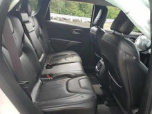 Load image into Gallery viewer, Transfer Case Jeep Cherokee 2019 - CTL355665
