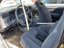 Load image into Gallery viewer, TRANSMISSION S10 Blazer S10 Pickup S15 Jimmy S15 Pickup Sonoma Pickup 1995 4X4 - MM3033065
