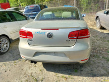 Load image into Gallery viewer, Transmission Volkswagen EOS 2012 - MM3067521
