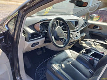 Load image into Gallery viewer, Transmission Chrysler Pacifica 2018 - MM3050605
