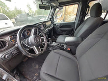Load image into Gallery viewer, Transmission  GLADIATOR 2020 - MM3065936
