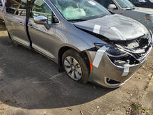 Load image into Gallery viewer, Engine Motor Chrysler Pacifica 2019 - MM3043695
