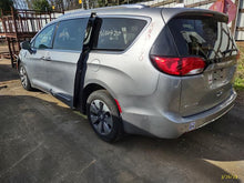 Load image into Gallery viewer, Transmission Chrysler Pacifica 2019 - MM3043699
