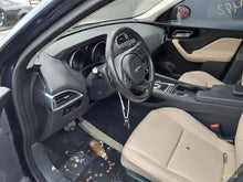 Load image into Gallery viewer, Transmission  F-PACE 2017 - MM3093187
