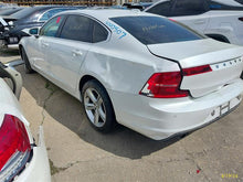 Load image into Gallery viewer, Transmission  VOLVO S90 2018 - MM3047730
