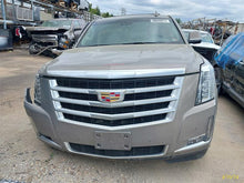 Load image into Gallery viewer, Transmission  ESCALADE ESV 2018 - MM3060031
