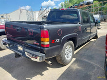 Load image into Gallery viewer, [INVENTORYCAR_YEAR_MAKE_MODEL] TRANSMISSION 4X4 - MM3072250
