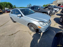 Load image into Gallery viewer, TRANSMISSION Mercedes-Benz E350 E550 E63 2011 11 - MM3068997
