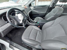 Load image into Gallery viewer, ENGINE MOTOR Sonata Sonata Hybrid Optima 13-16 2.4L GAS - MM3122106

