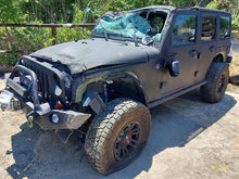 Load image into Gallery viewer, TRANSMISSION Jeep Wrangler 12 13 14 15 16 17 18 VIN W - MM3140656
